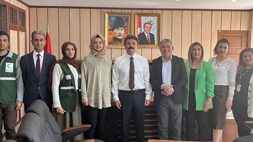 Yeşilay heyetinden Kaymakam Aslan'a ziyaret