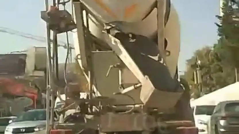 Yola beton dökerek ilerledi