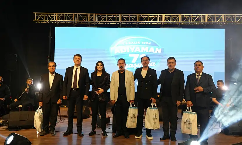 Adıyaman Belediyesi'nden 71. yıla anlamlı kutlama