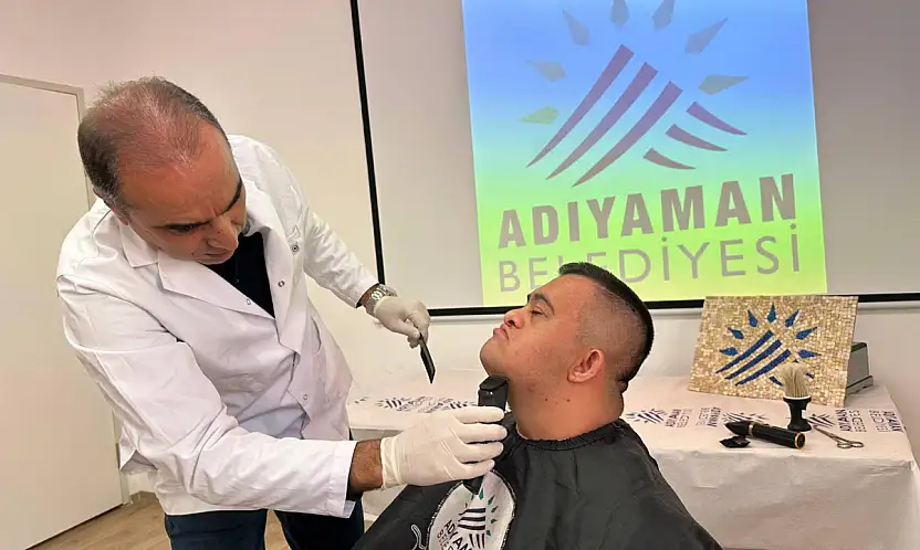 Adıyaman Belediyesi özel gereksinimli öğrenciler için meslek tanıtımı etkinliği düzenliyor