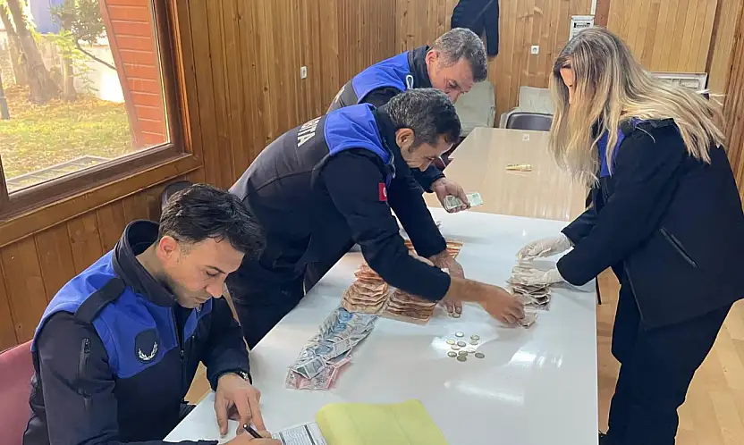 Adıyaman'da dilencilere geçit yok: Dilencinin üzerinden 3731 TL çıktı