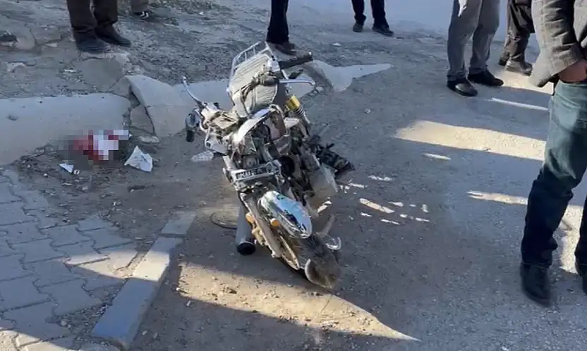 Adıyaman'da motosiklet ile otomobil çarpıştı: 1 yaralı