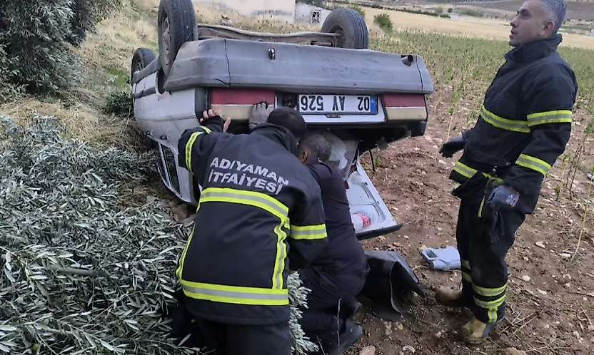 Adıyaman'da otomobil şarampole uçtu: 1 yaralı