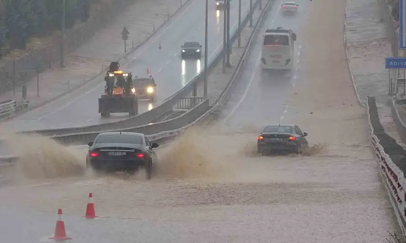 Adıyaman'da Sağanak yağış uyarısı