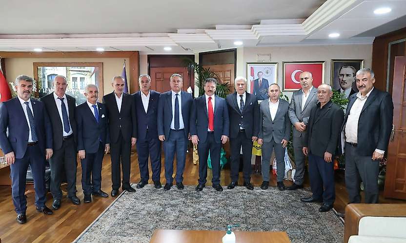 Adıyaman Esnaf Odaları Başkanlarından TESK Genel Başkanı Yiğiner'e ziyaret