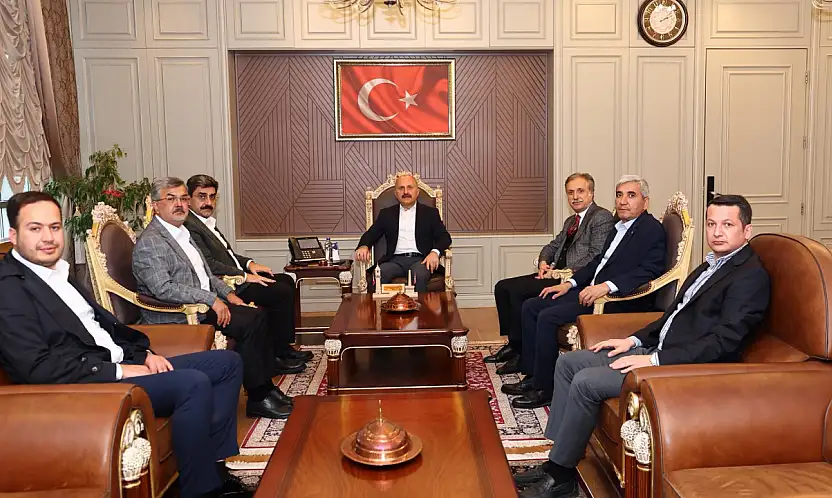 AK Parti heyetinden Vali Varol'a ziyaret