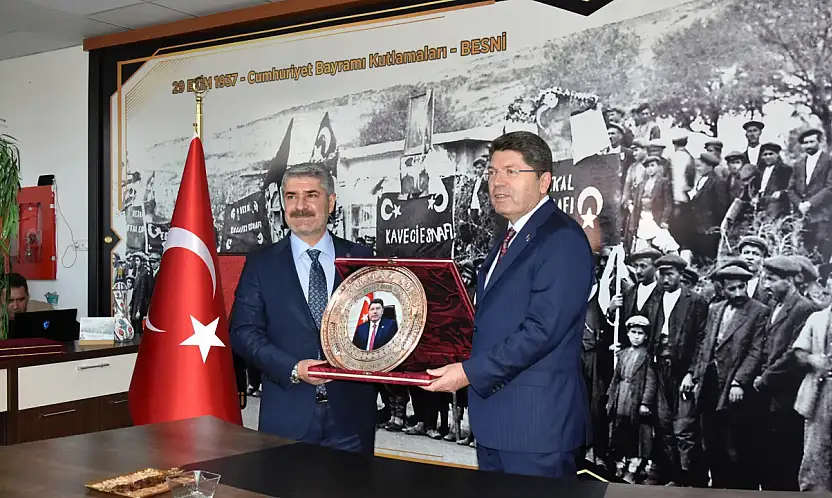 Bakan Tunç'dan Besni Belediyesine ziyaret