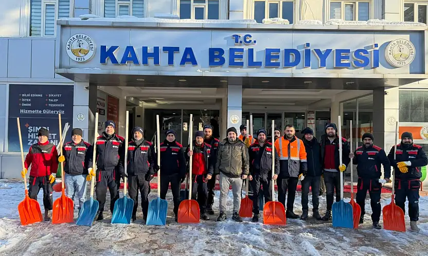 Başkan Hallaç: Karla mücadelede 7/24 sahadayız