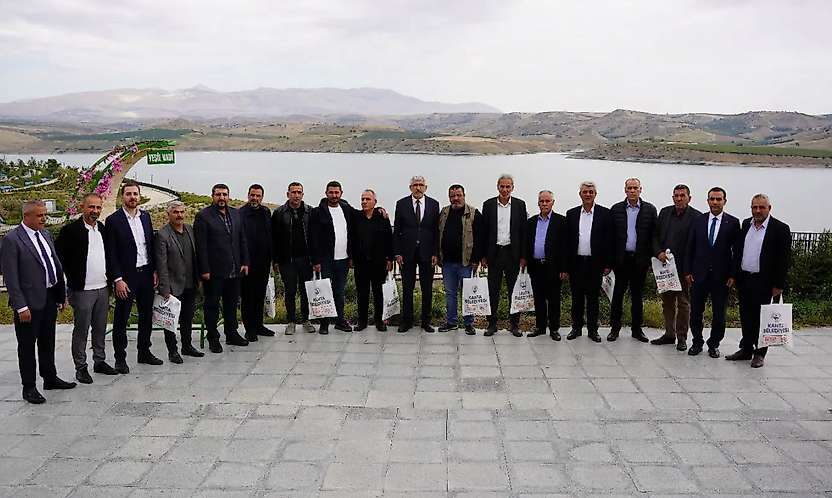 Başkan Hallaç:  Ortak gayemiz Kahta'ya hizmet