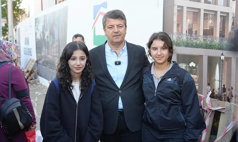 Başkan Tutdere, gençlerin talebi üzerine otobüs saatlerini güncelledi