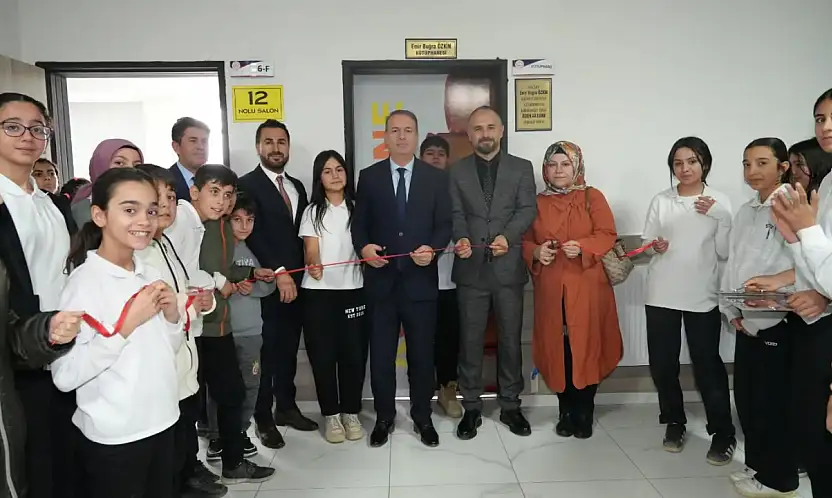 Deprem Şehidi Emir Buğra Özkin adına kütüphane açıldı