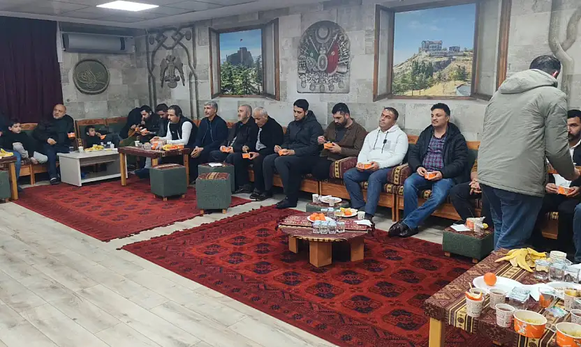 Elazığ'da yaşayan Adıyamanlılar bir araya gelerek hasret giderdi