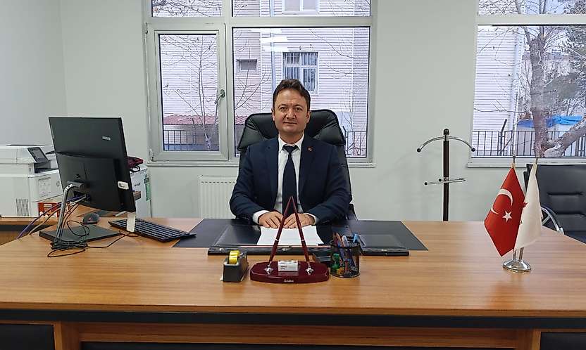 Gölbaşı İlçe Milli Eğitimi Müdürü Torun'dan 29 Ekim Cumhuriyet Bayramı mesajı