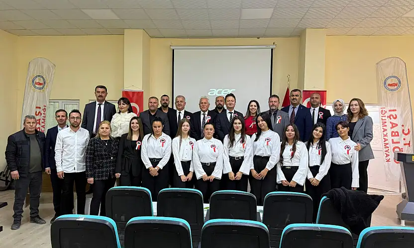 Gölbaşı'nda 24 Kasım Öğretmenler Günü coşkuyla kutlandı