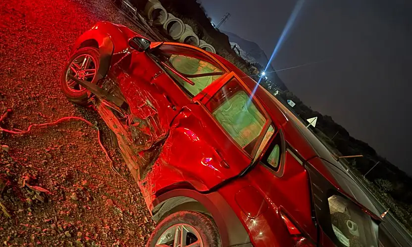 Gölbaşı TOKİ Deprem konutları kavşağında kabus bitmiyor: Bir kaza daha!: 2 yaralı