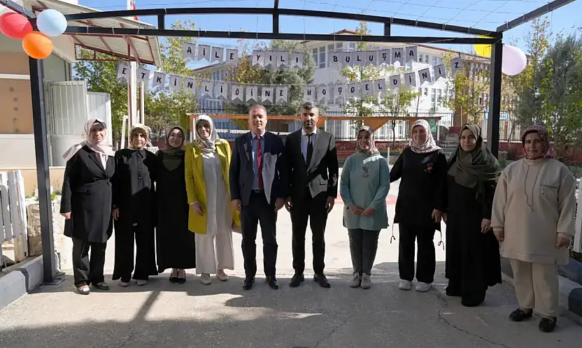 İl Müdürü Tosun, Aile Okulu Kursu kapanış törenine katıldı