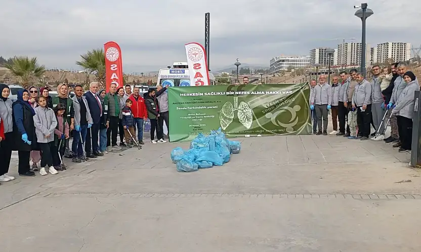 İl Müdürü Tosun çevre temizliğine katıldı