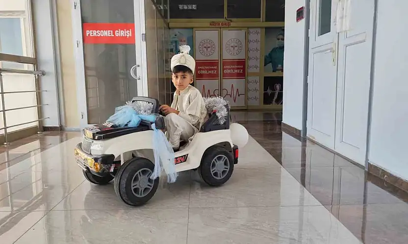 Kahta'da çocukların ameliyathaneye giden yolu oyunla başlıyor