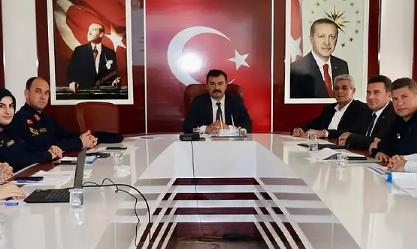 Kahta'da kadına yönelik şiddetle mücadele toplantısı gerçekleştirildi