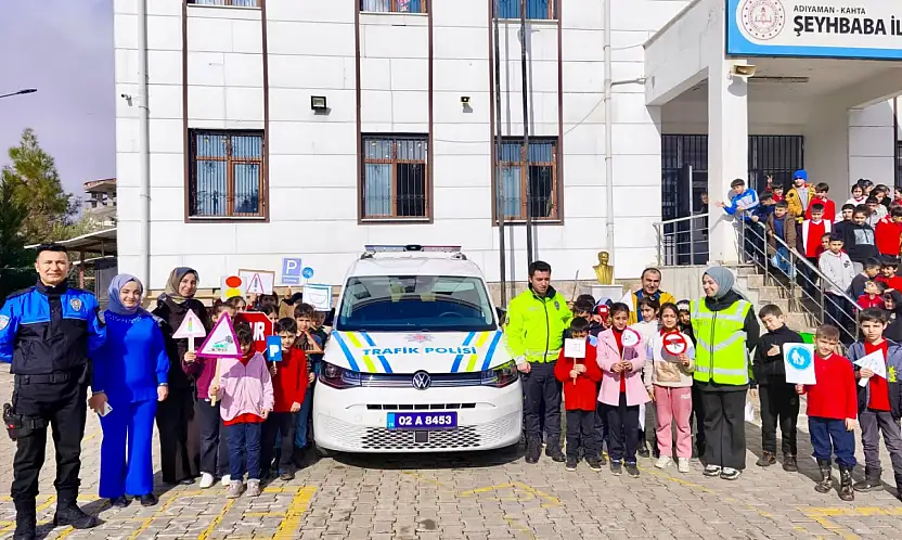 Kahta'da polisler Şeyhbaba İlkokulu öğrencilerine eğitim verdi