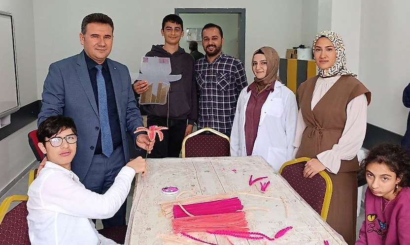 Kahta İlçe Milli Eğitim Müdürü Lütfi Başli Özel Eğitim Meslek Okulunda incelemelerde bulundu
