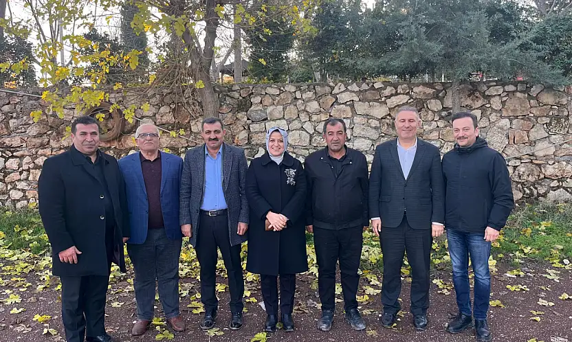 Köseoğlu'ndan AK Parti Besni ilçe teşkilatına ziyaret