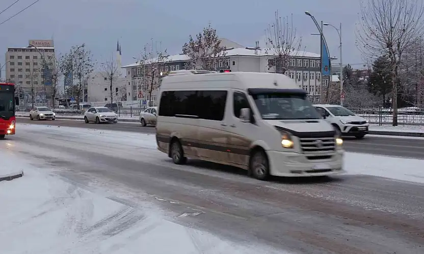 Malatya'da motosiklet ve motorlu araçlar için trafik uyarısı
