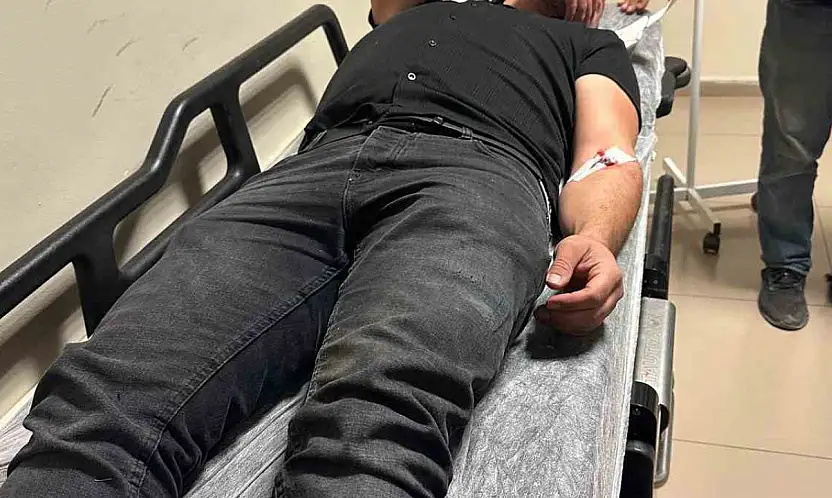 Motosiklet devrildi: 2 yaralı