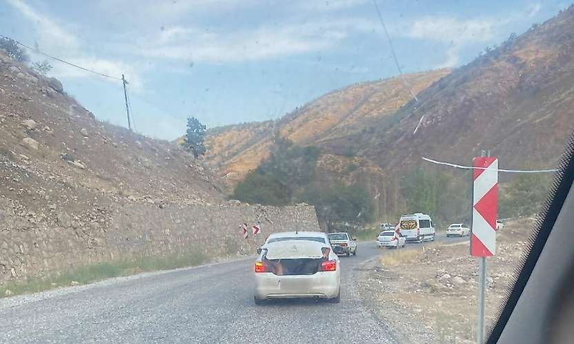 Adıyaman Çelikhan'da Otomobilin Bagajında Tehlikeli Yolculuk