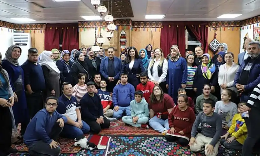 Özel gereksinimli bireylerin anneleriyle anlamlı buluşma