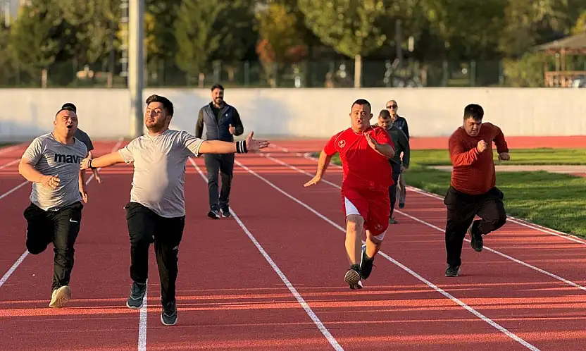 Özel Sporcular 29 Ekim Cumhuriyet Bayramı için yarıştı