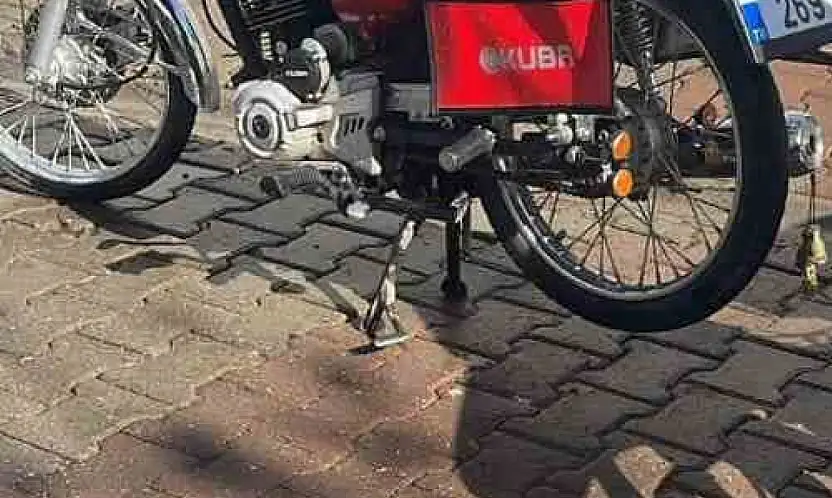 Park halindeki motosiklet çalındı