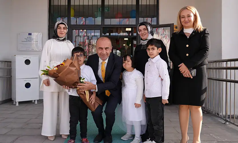 Rektör Keleş, Safvan Özel Eğitim kurumu öğrencileriyle bir araya geldi