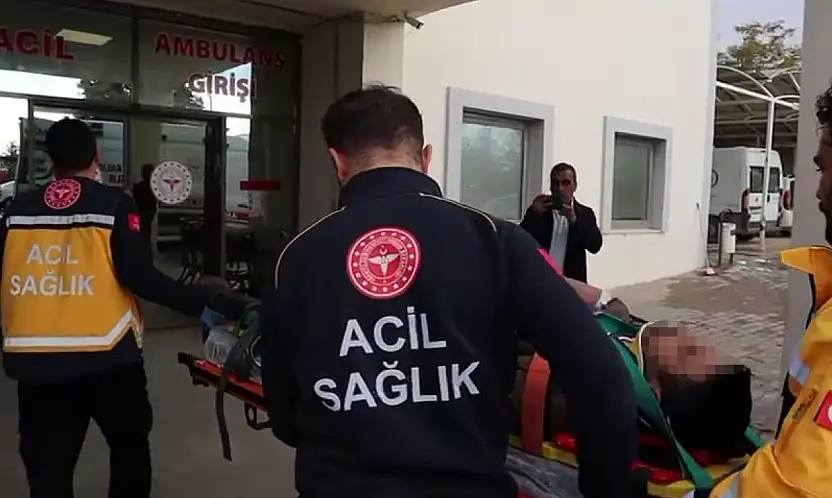 Şarampole yuvarlanan otomobildeki 5 kişi yaralandı