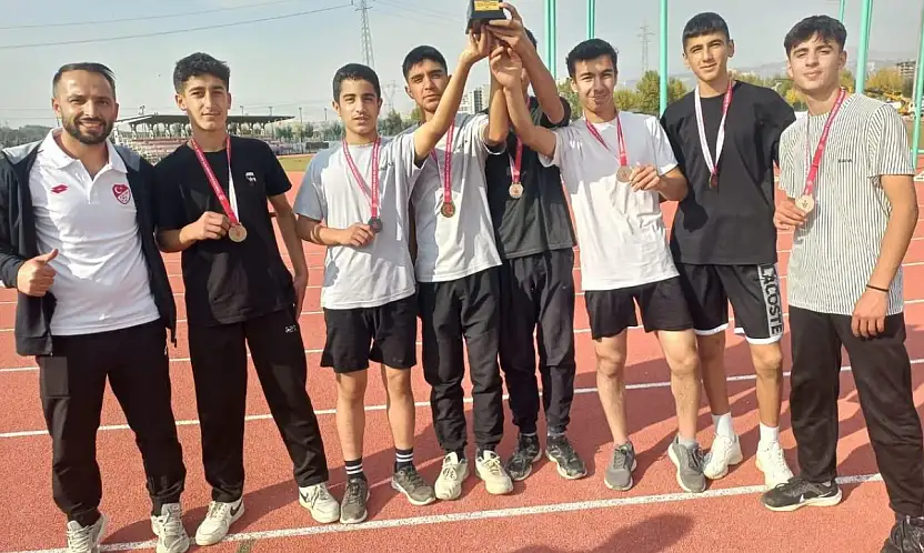 Sincikli atletlerden büyük başarı