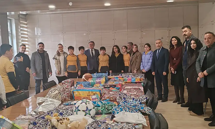 TP Ortaokulu'ndan Lösemiyle mücadele eden çocuklara destek kampanyası