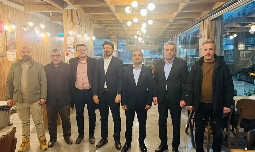 Üstün'den Büro Memur-Sen Adıyaman şubesine ziyaret