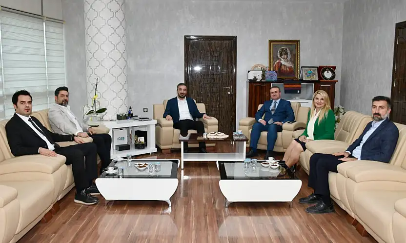 Uyanıkoğlu'ndan Başkan Torunoğlu'na ziyaret