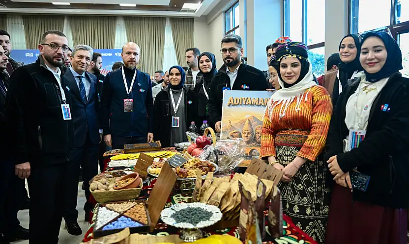 Vali Şahin ve Bilal Erdoğan Adıyamanlı gençleri yalnız bırakmadı